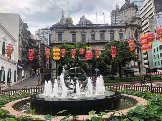 Leal Senado Building